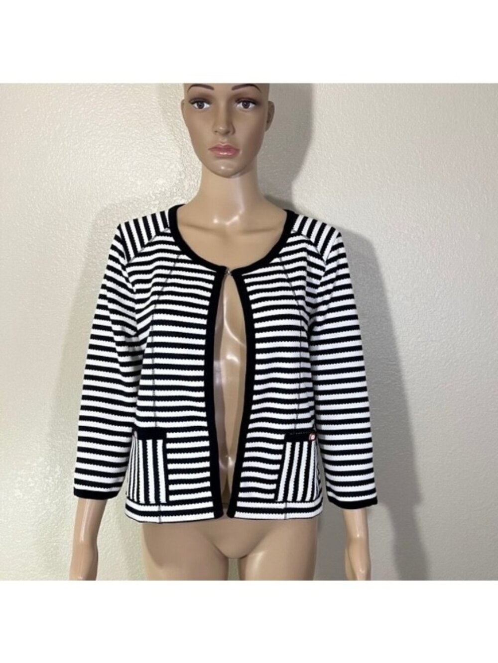 Dolcezza Navy WHite Striped Clasp Cardigan Sweater NWT Medium M